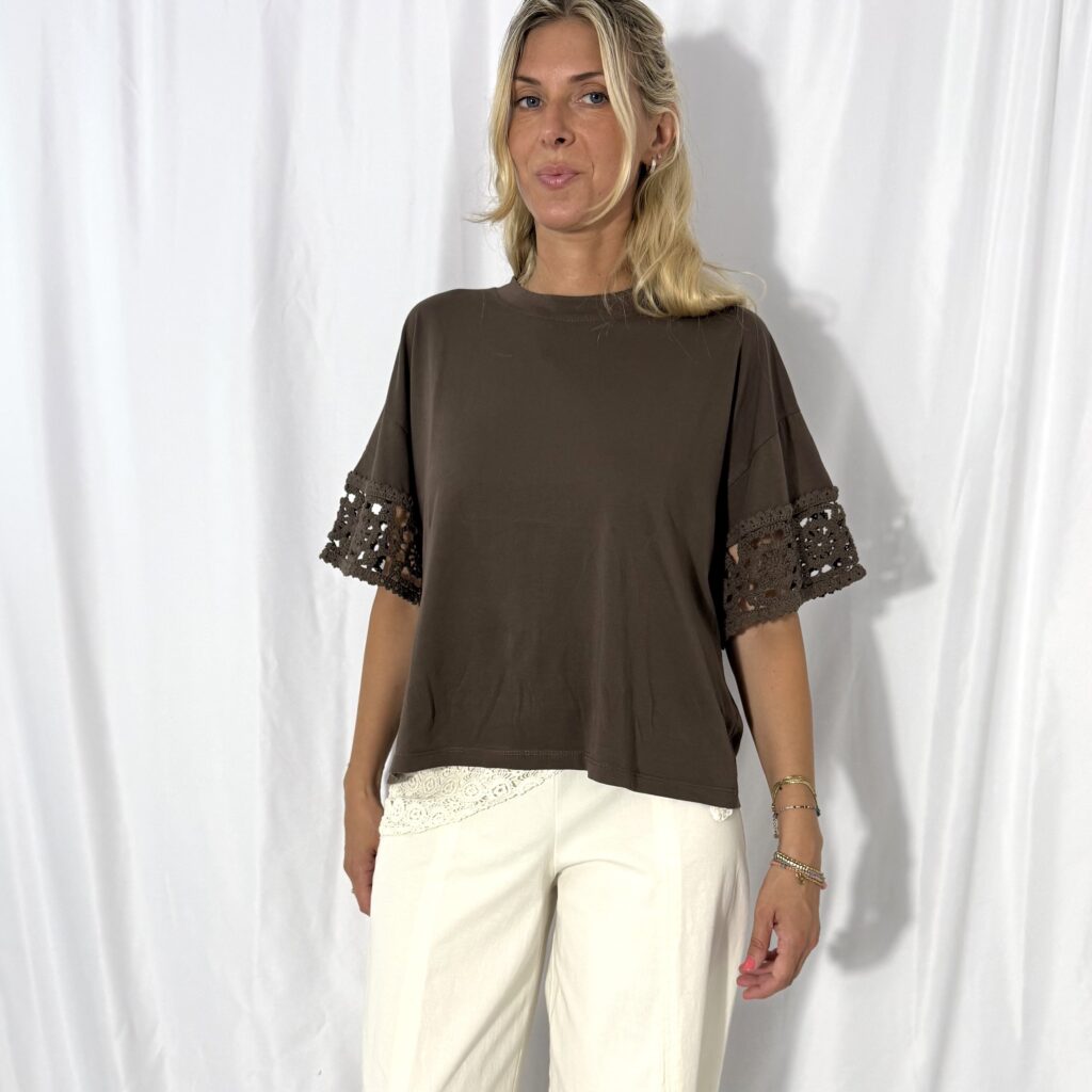 T-shirt over macramè Susy Mix